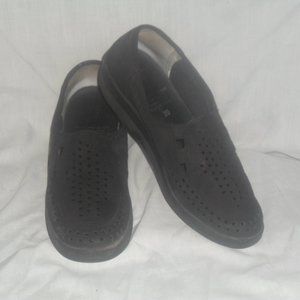 Black slip on size 39